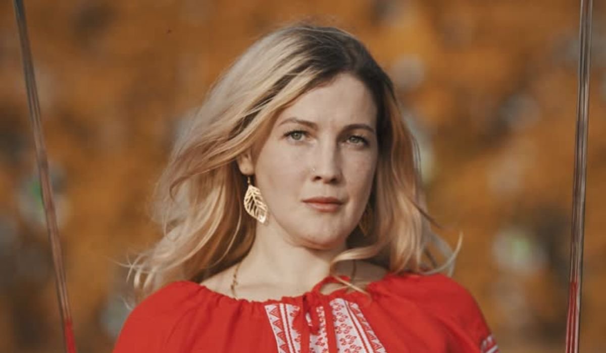 Aleksandra Plus: From Sensation to Cultural Icon