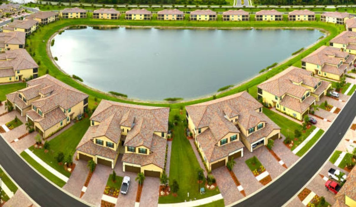 Itchko Ezratti Net Worth