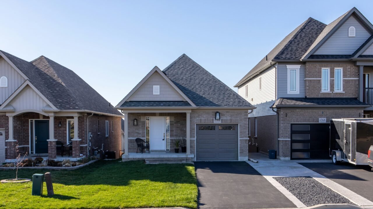 Navigating the Virginia Beach Real Estate Market: Expert Insights and Strategies